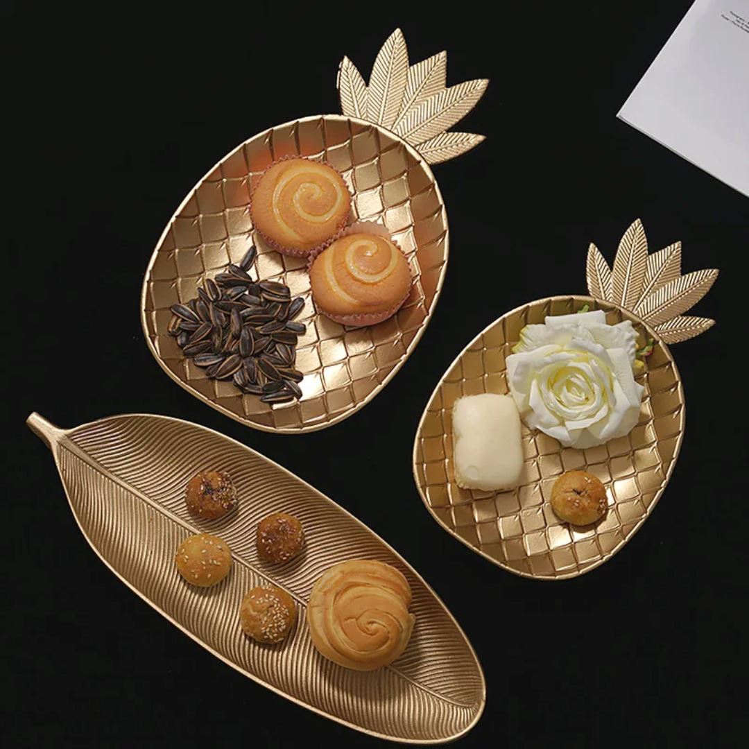 Bandeja de Madeira Abacaxi Dourado - Elegância Funcional Mesa Posta020 Cozinha com Estilo