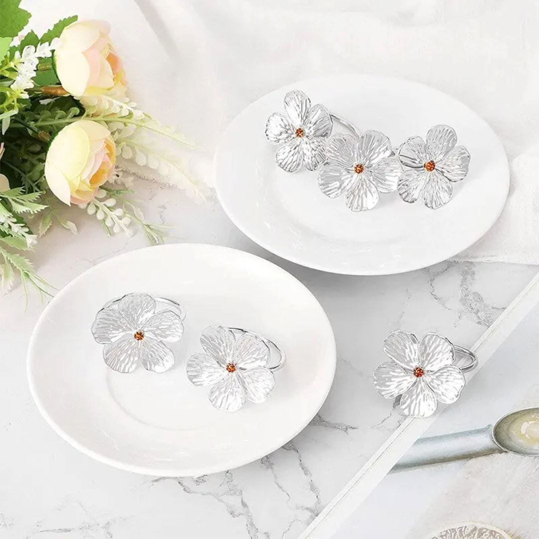 Conjunto 4 Anéis de Guardanapo Flor Metálica - Elegância para sua Mesa Mesa Posta028 Cozinha com Estilo