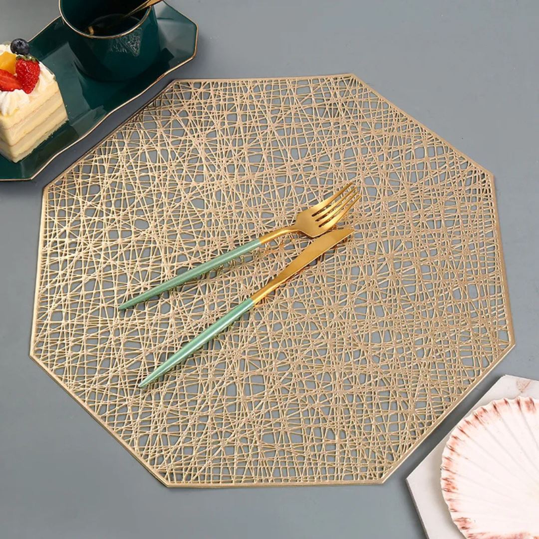 Conjunto de Descanso de Mesa Metálico para Ocasiões Especiais - Placemats de Elegância e Proteção Mesa Posta005 Cozinha com Estilo Dourado Heptagonal 