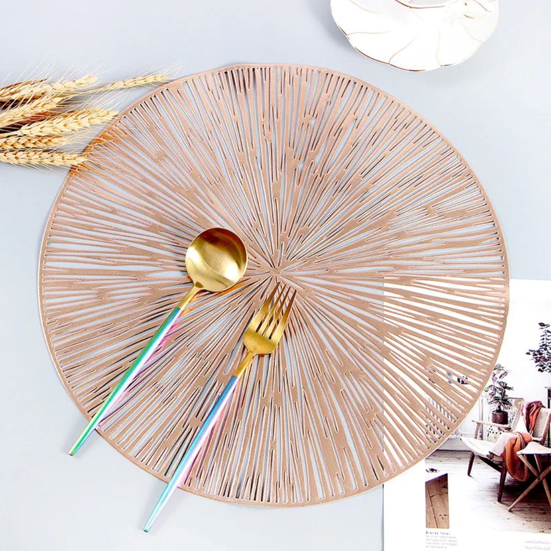 Conjunto de Descanso de Mesa Metálico para Ocasiões Especiais - Placemats de Elegância e Proteção Mesa Posta005 Cozinha com Estilo Gold (Ouro Rosa) Simples 