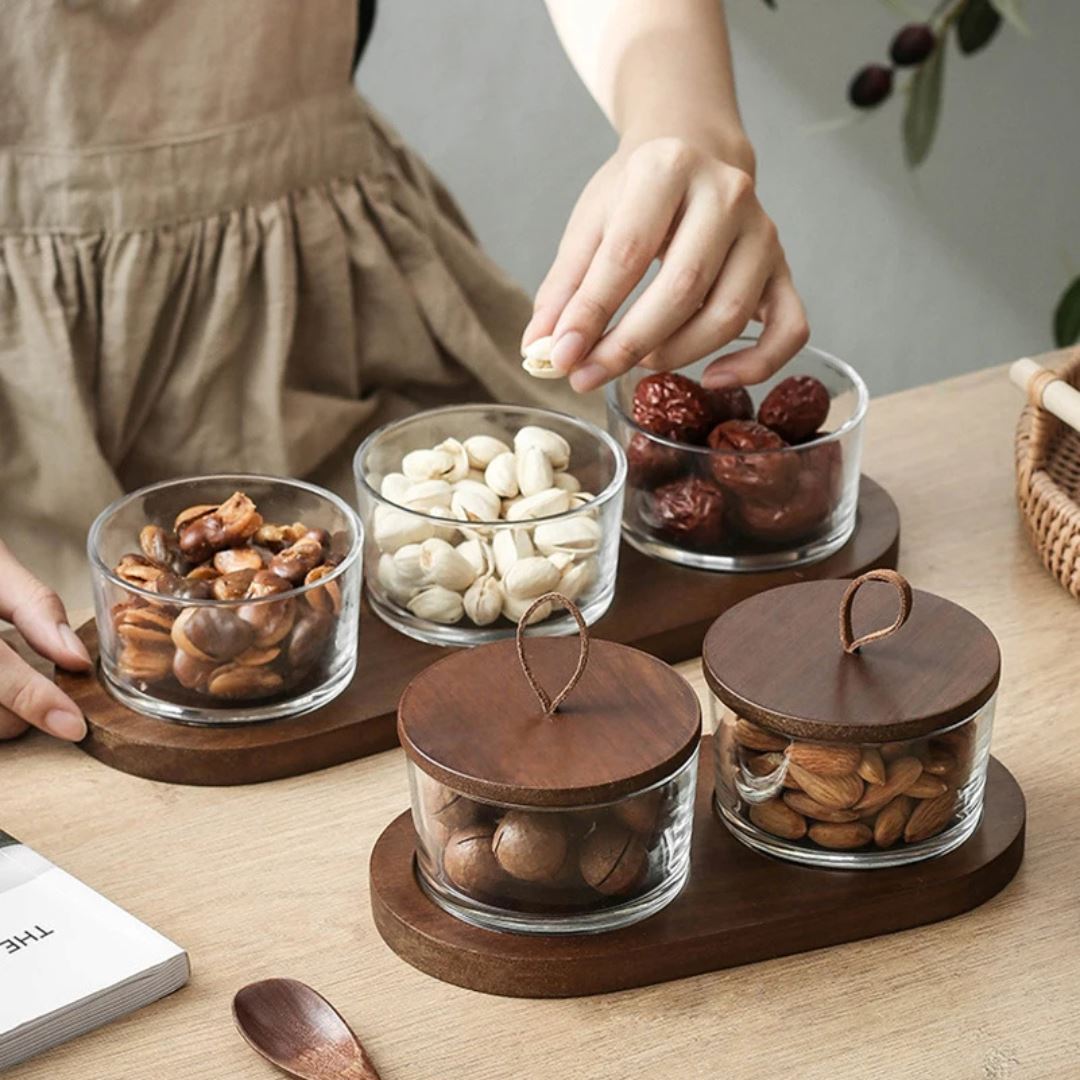 Conjunto de Tigelas de Vidro com Tampa de Madeira - Elegância e Praticidade na Cozinha Amadeirados008 Cozinha com Estilo 