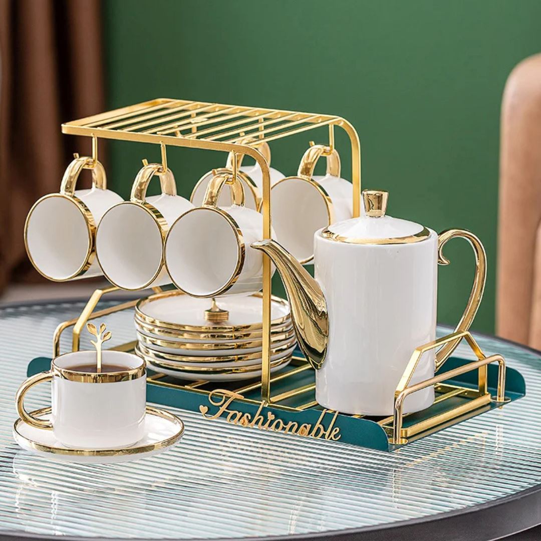 Conjunto de Xícaras Luxuoso com Detalhes em Dourado - Elegância em Porcelana Linha Premium015 Cozinha com Estilo 