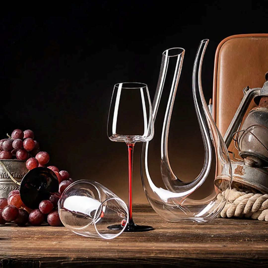 Conjunto Decanter e Taças com Hastes Vermelhas em Cristal - Degustação Sofisticada Vinho020 Cozinha com Estilo 