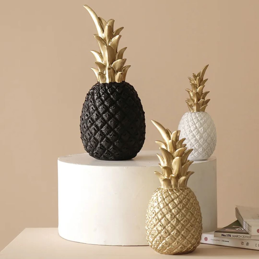 Enfeite Resina Abacaxi Dourado - Elegância na Decoração Decoração003 Cozinha com Estilo 