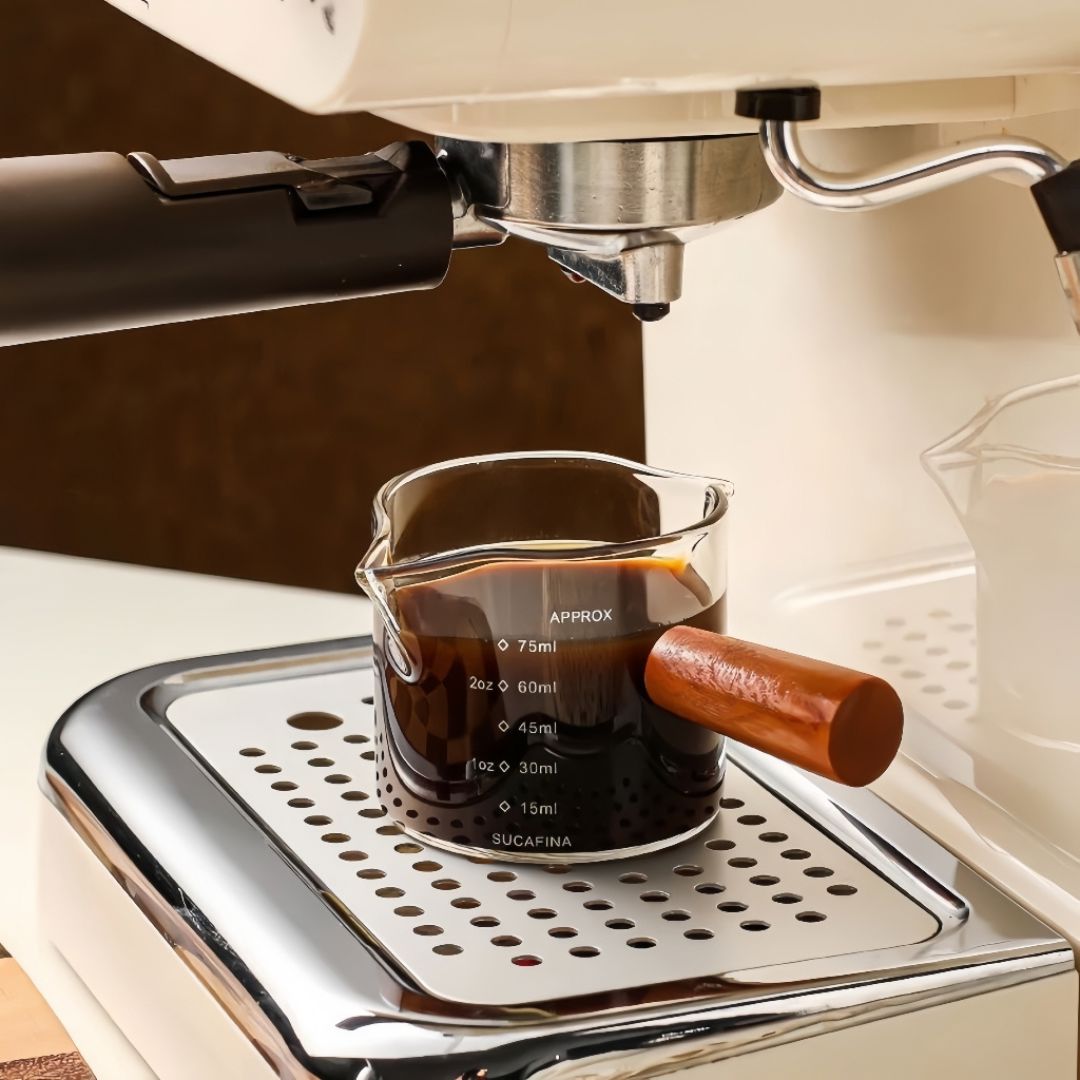 Mini Copo Medidor com Bico Duplo 100ml Utilidades031 Cozinha com Estilo 